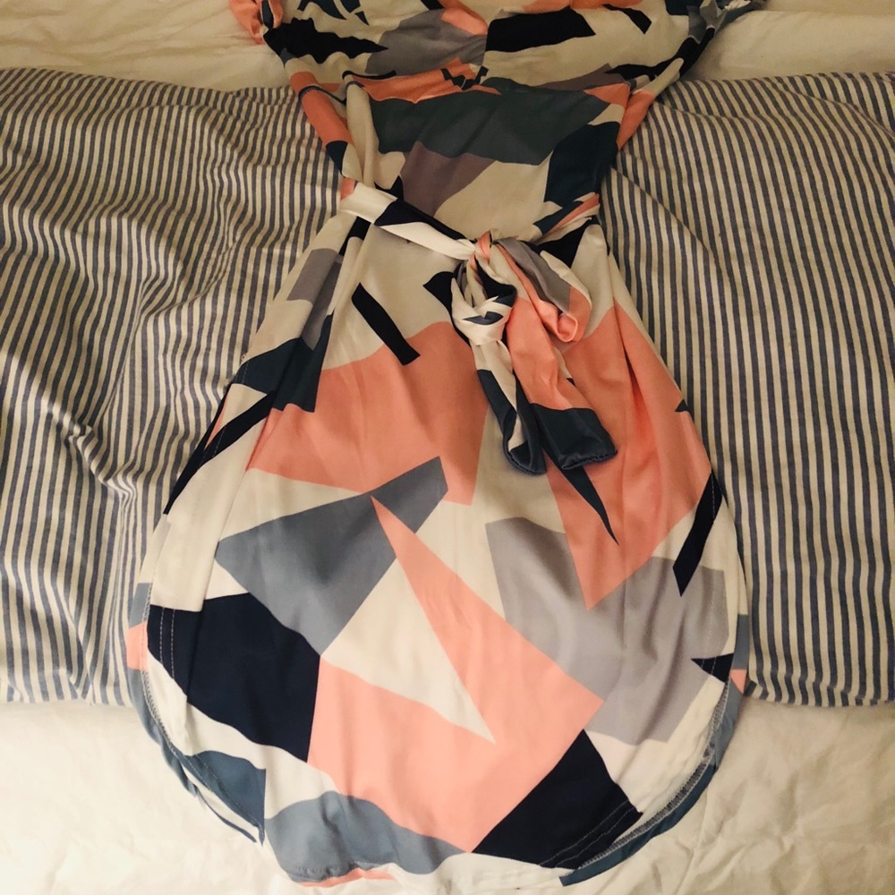Color dress - Picture 2 of 2